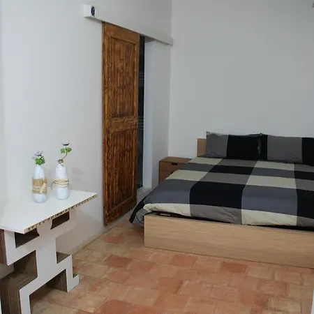 Design Your Bed & Breakfast *